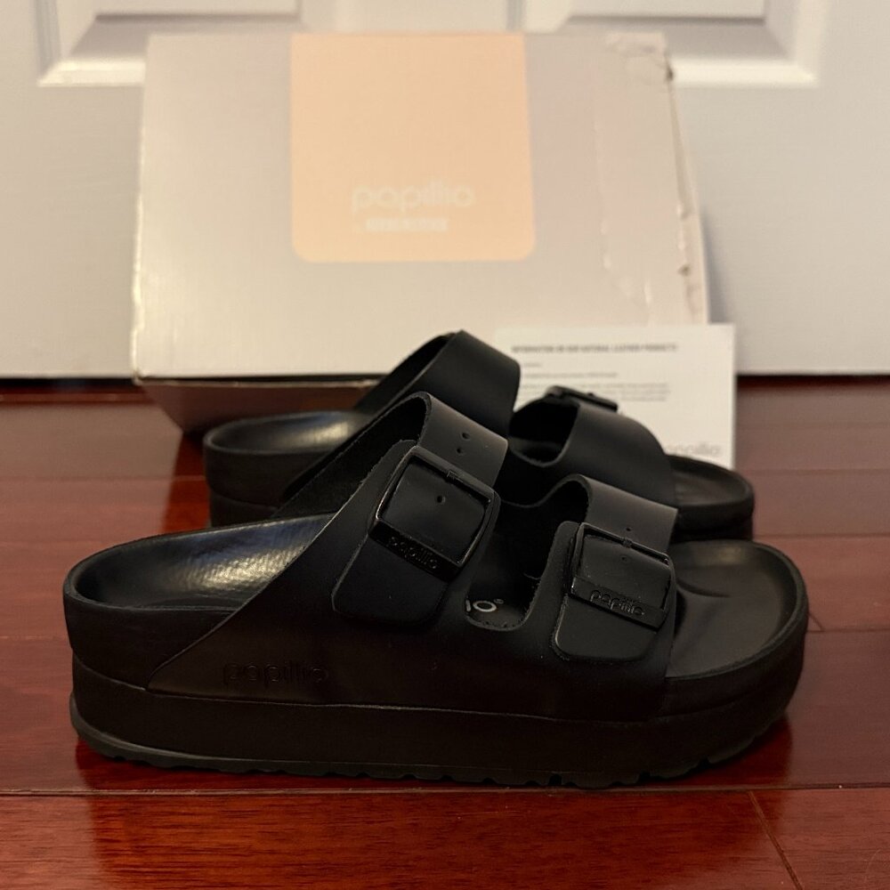 BIRKENSTOCK Arizona Flex Leather Platform